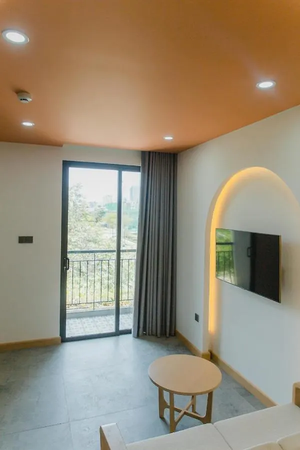 Hotel apartamentowy Shi House By Haviland Da Nang