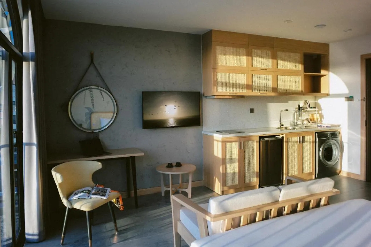 Hotel apartamentowy Shi House By Haviland Da Nang